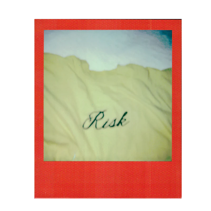 Gracie Abrams - Risk T-shirt